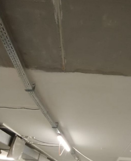 Maľba stropu podzemný parking Košice